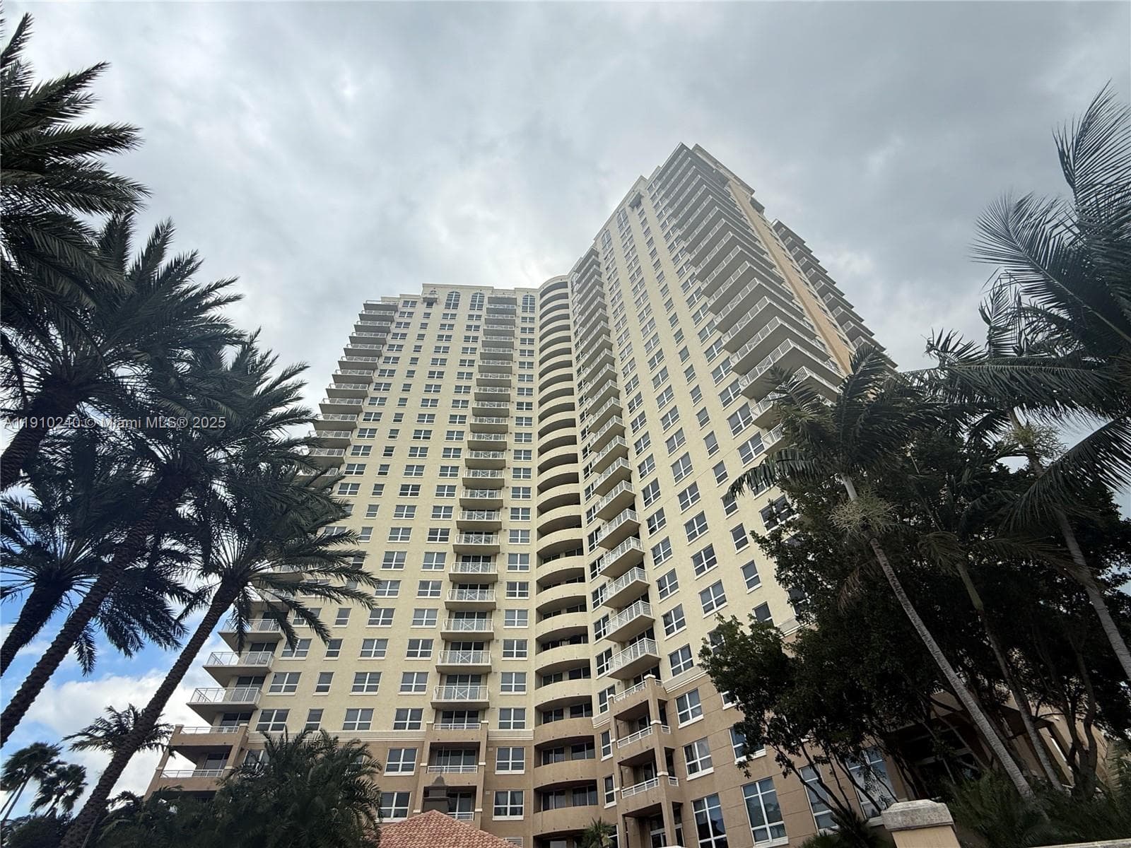 TURNBERRY ON THE GREEN CO · #2209 in Aventura - Photo 30