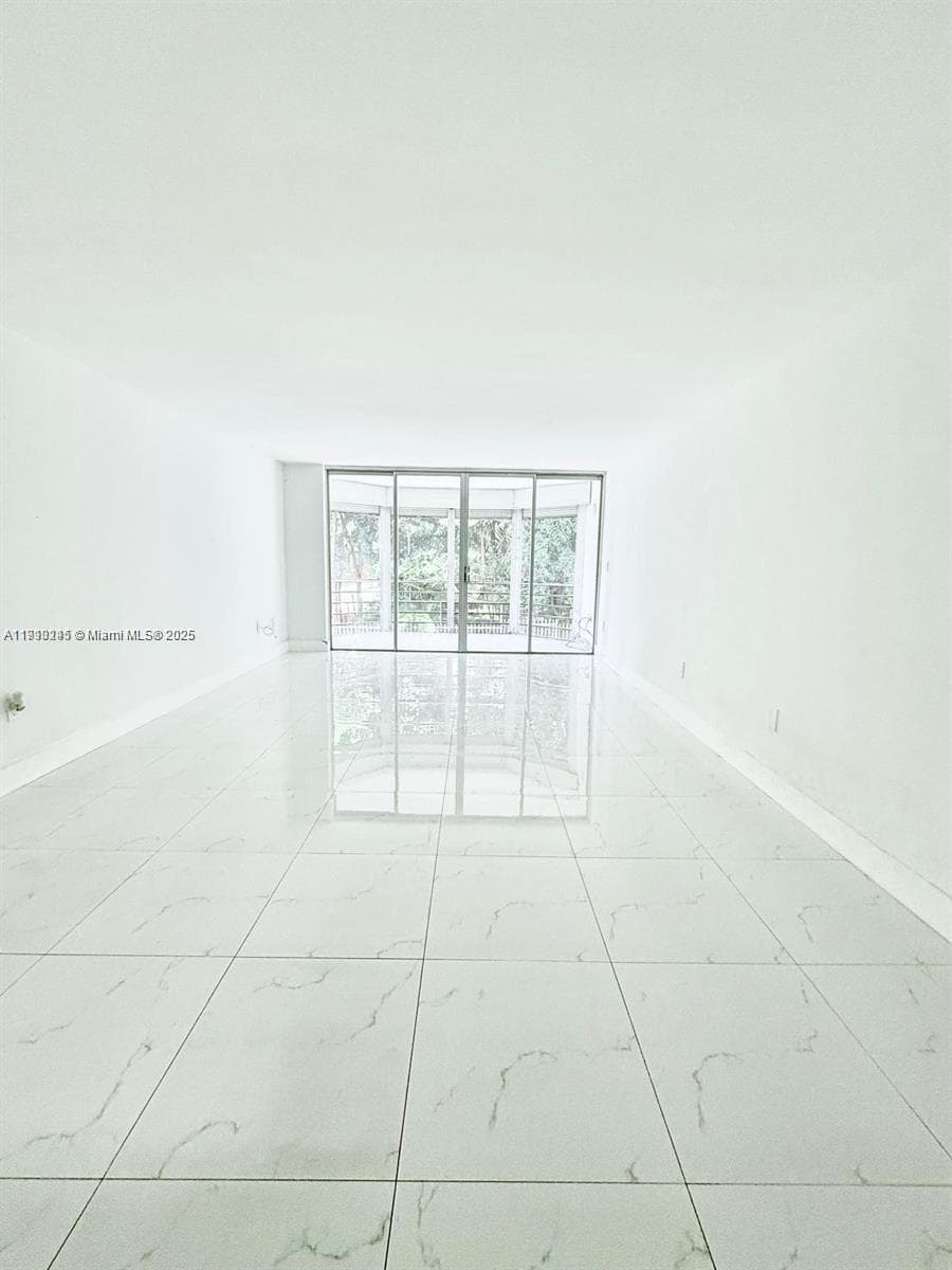 ROLLING GREEN CONDO D · #D201 in Miami - Photo 24
