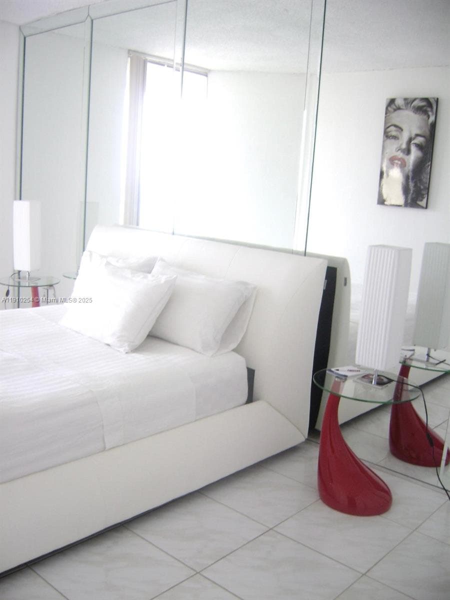 THE CARRIAGE HOUSE CONDO · #1510 in Miami Beach - Photo 22