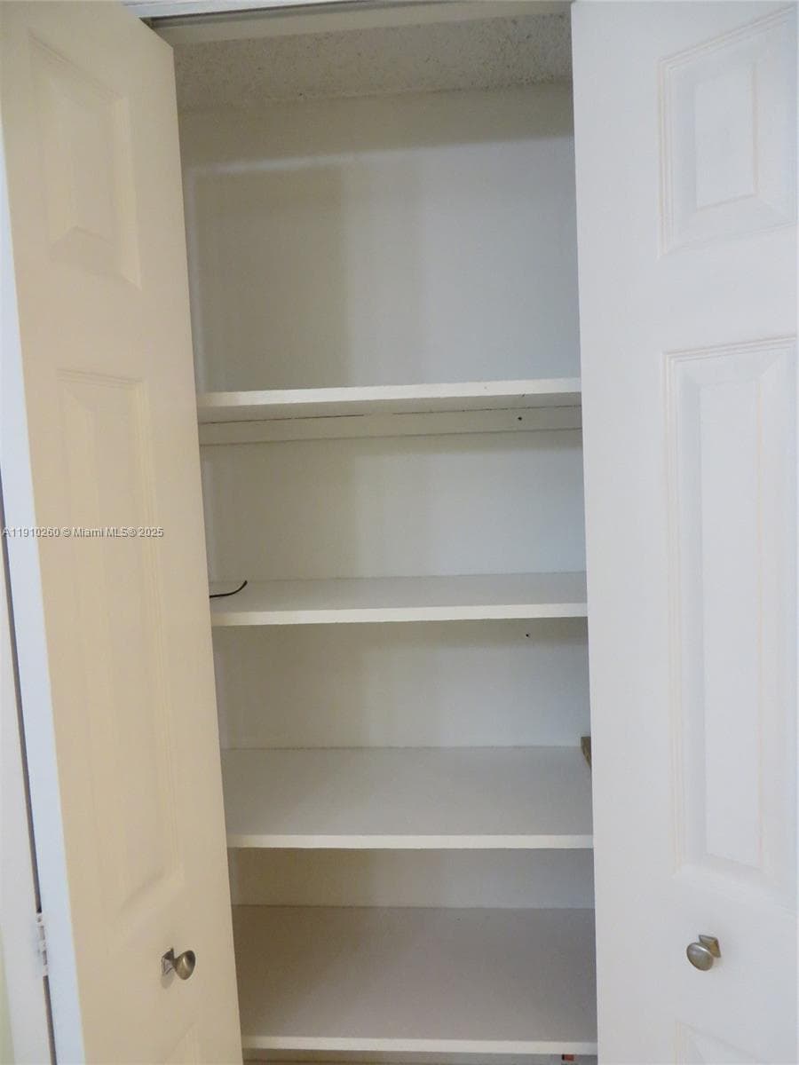 PARKSIDE TOWERS CONDO · #105 in Hallandale Beach - Photo 12