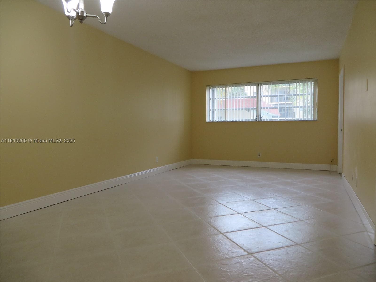 PARKSIDE TOWERS CONDO · #105 in Hallandale Beach - Photo 9