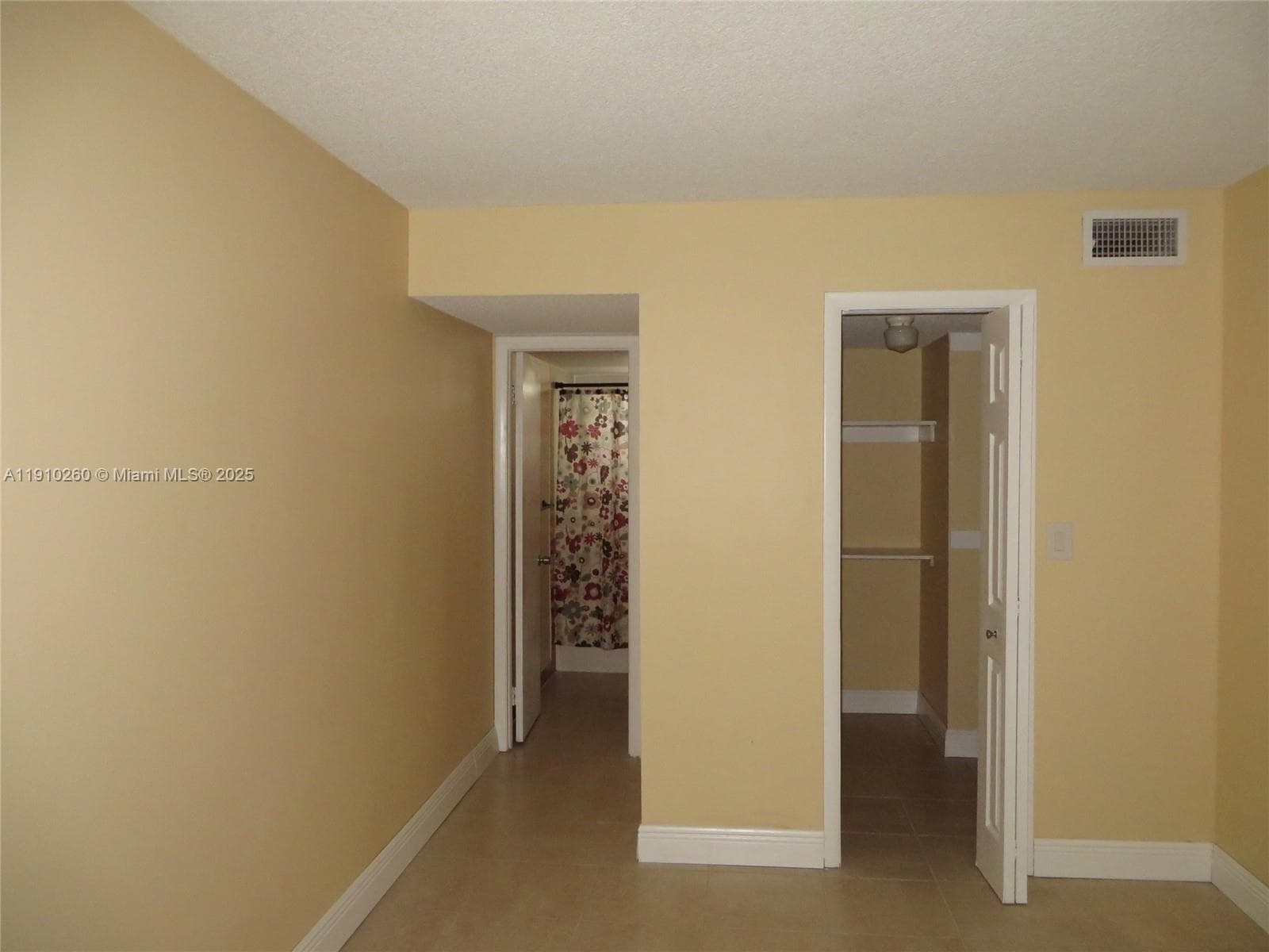 PARKSIDE TOWERS CONDO · #105 in Hallandale Beach - Photo 15