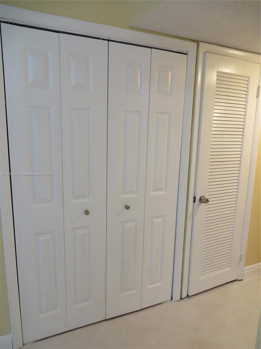 PARKSIDE TOWERS CONDO · #105 in Hallandale Beach - Photo 11