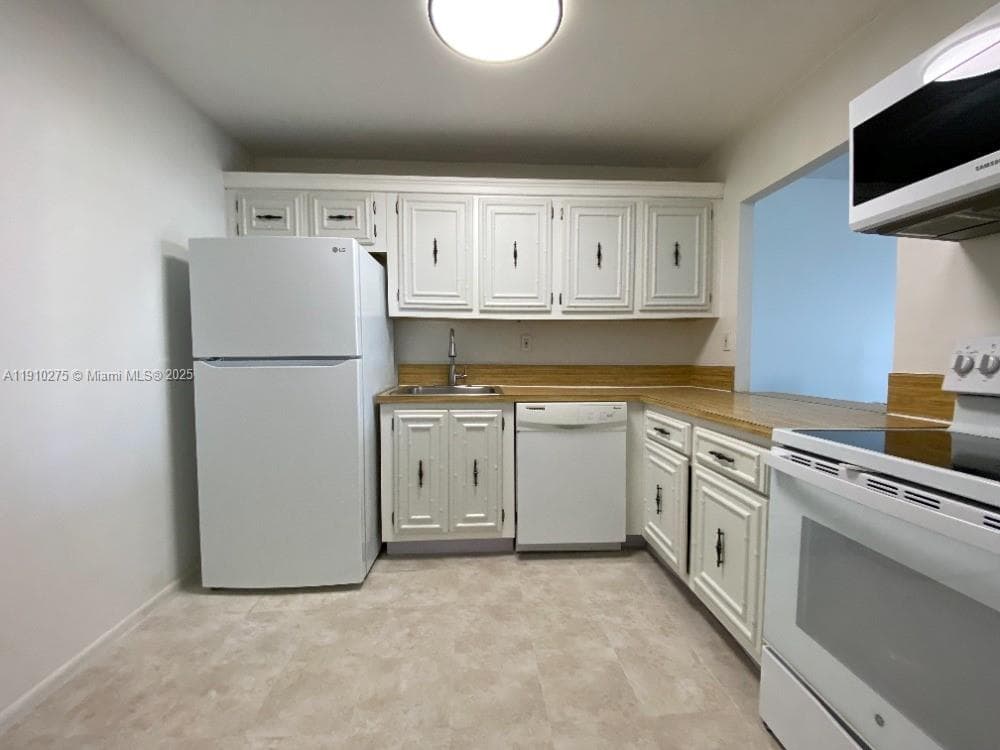 OCEANVIEW PARK CONDO · #726 in Hallandale Beach - Photo 16
