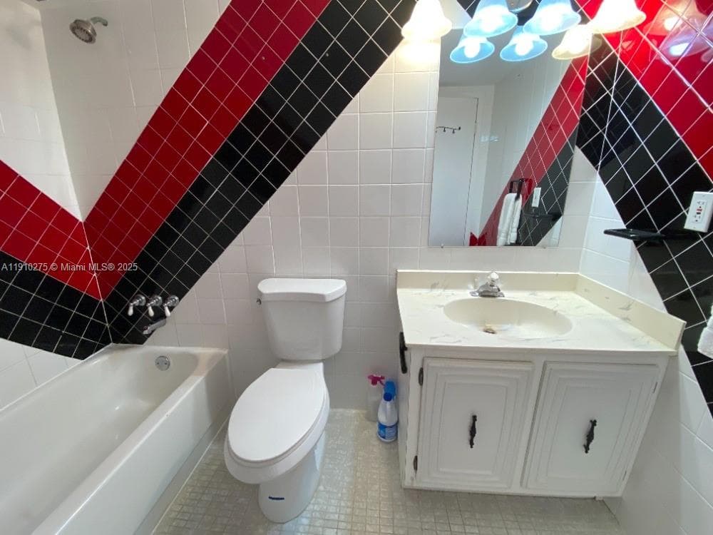 OCEANVIEW PARK CONDO · #726 in Hallandale Beach - Photo 15