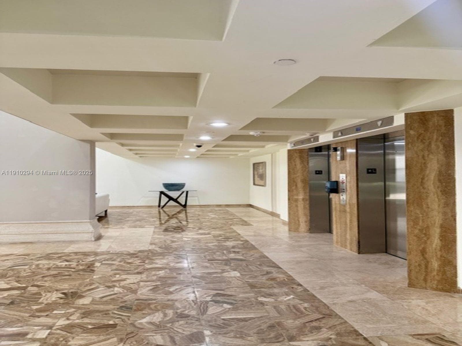 LE TRIANON CONDO · #11A in Miami Beach - Photo 6