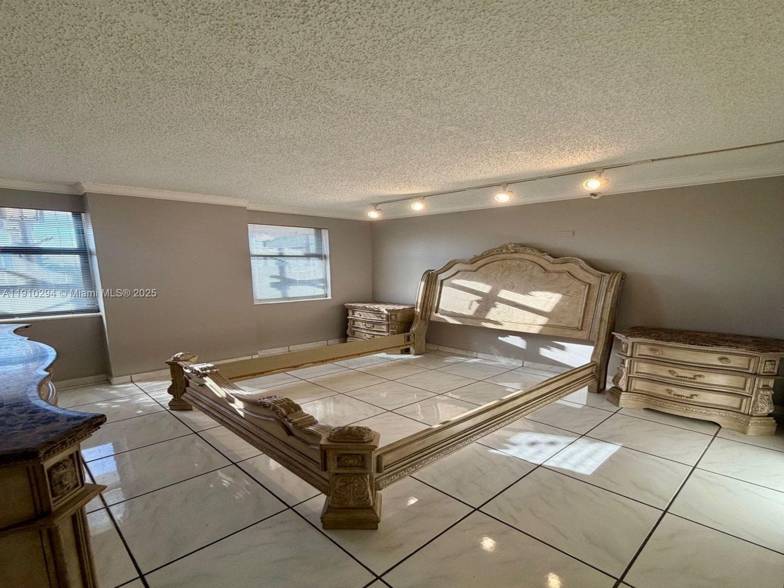 LE TRIANON CONDO · #11A in Miami Beach - Photo 22