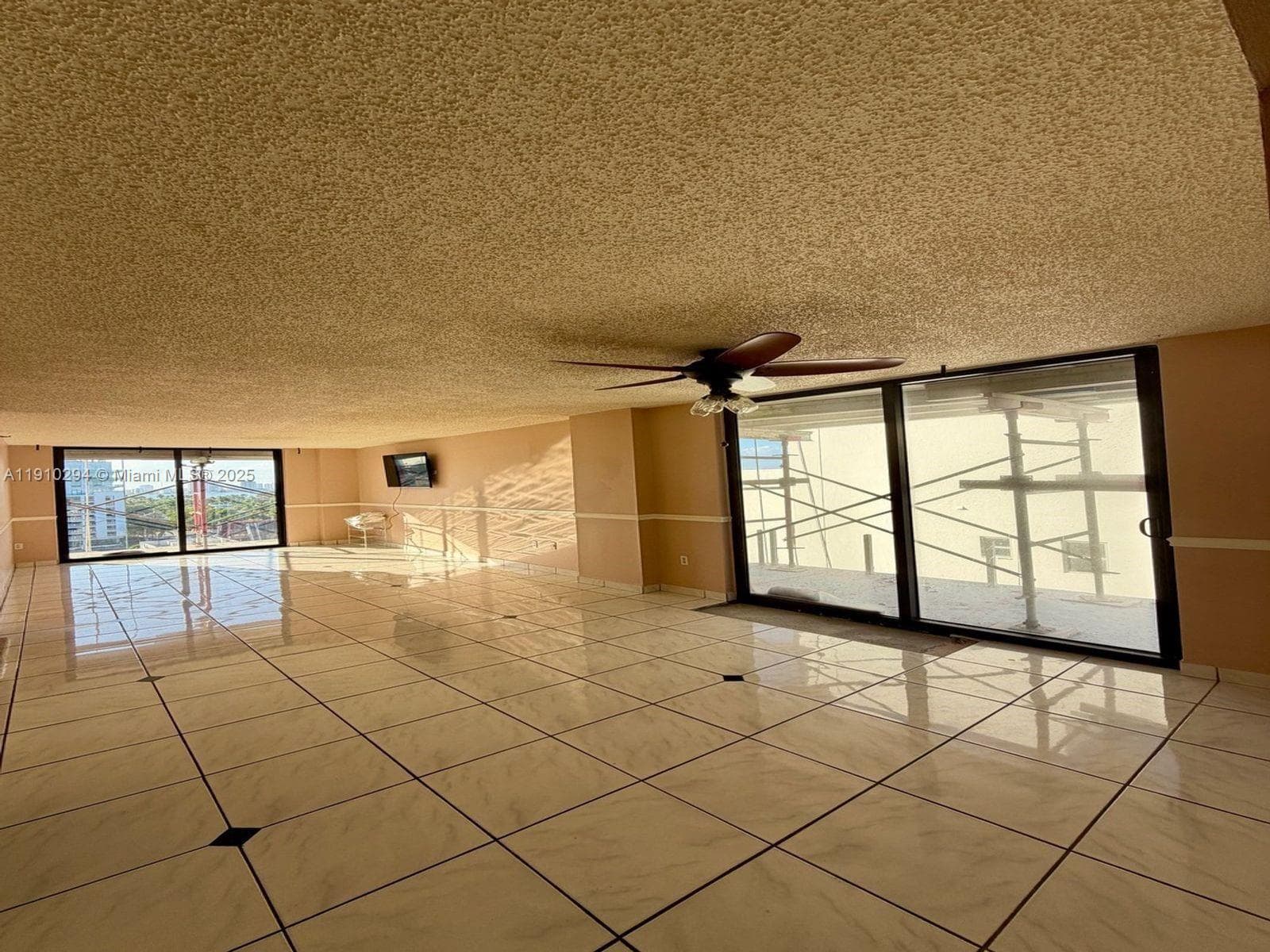 LE TRIANON CONDO · #11A in Miami Beach - Photo 18