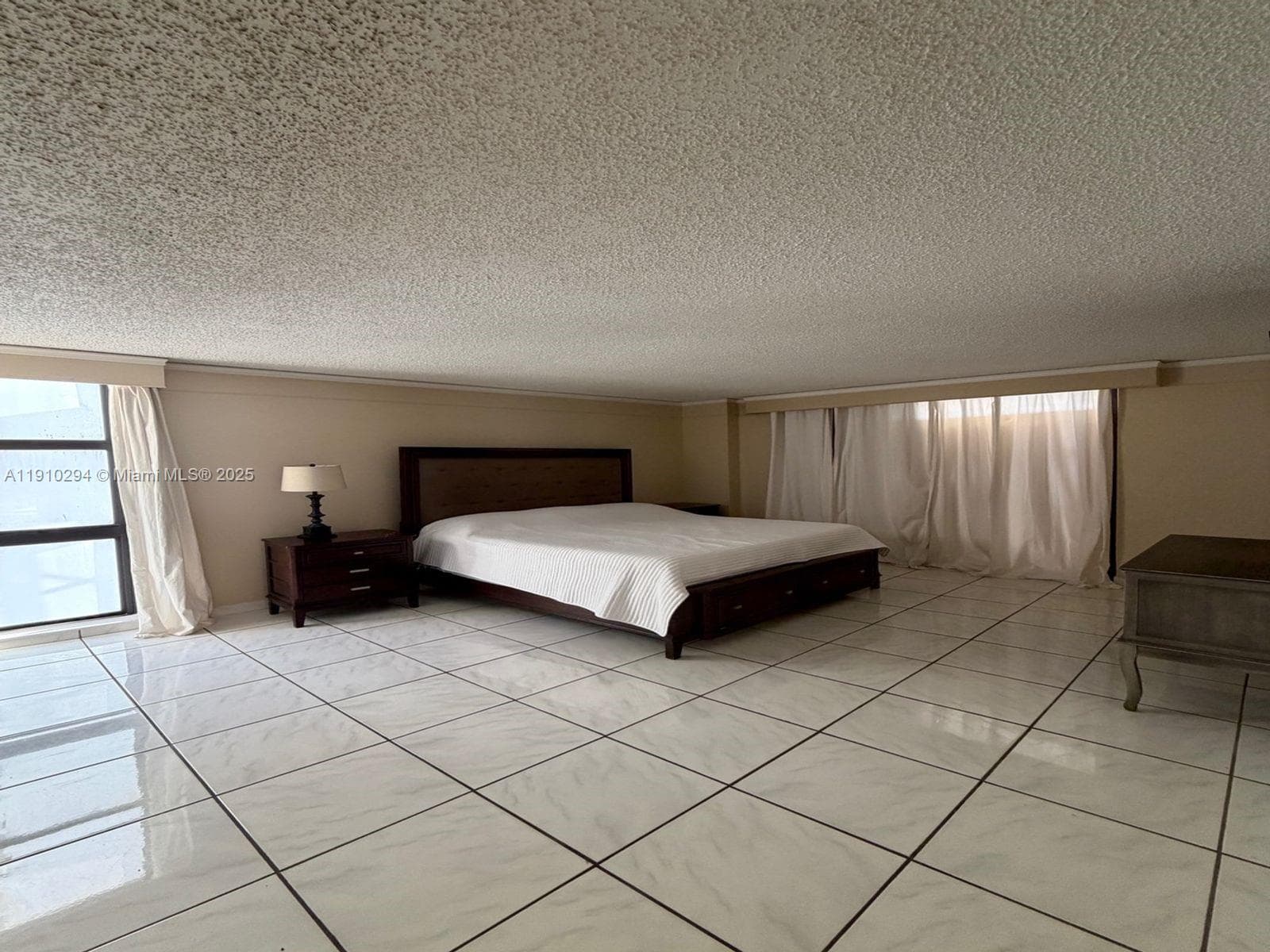 LE TRIANON CONDO · #11A in Miami Beach - Photo 25