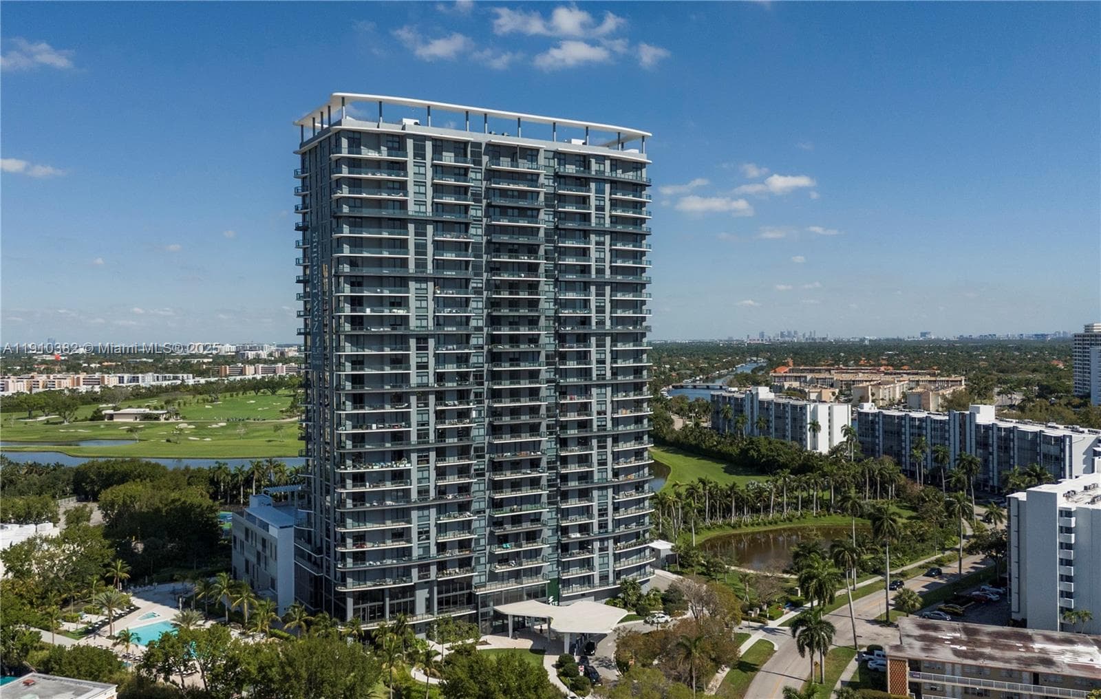Mondrian Residences · #2406 in Hallandale Beach - Photo 23