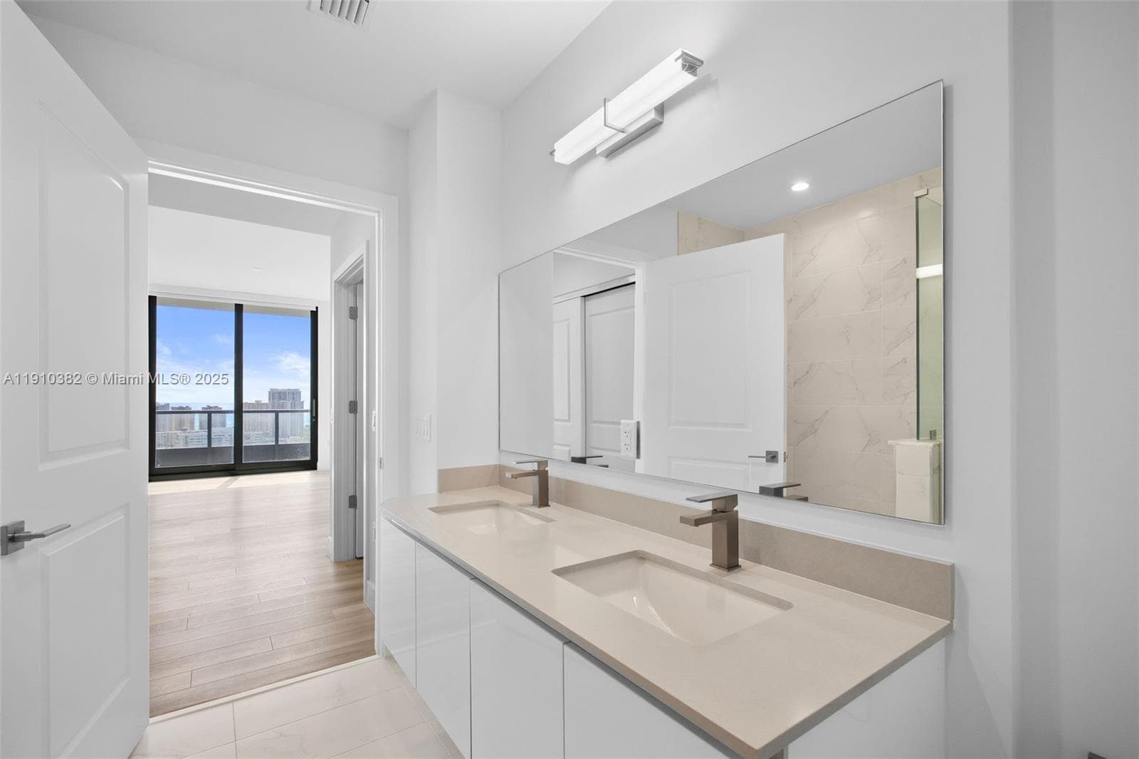 Mondrian Residences · #2406 in Hallandale Beach - Photo 57