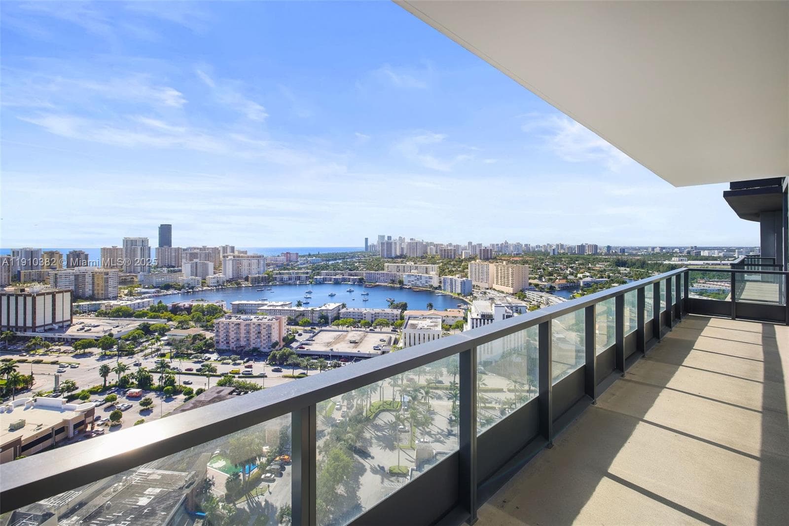 Mondrian Residences · #2406 in Hallandale Beach - Photo 45