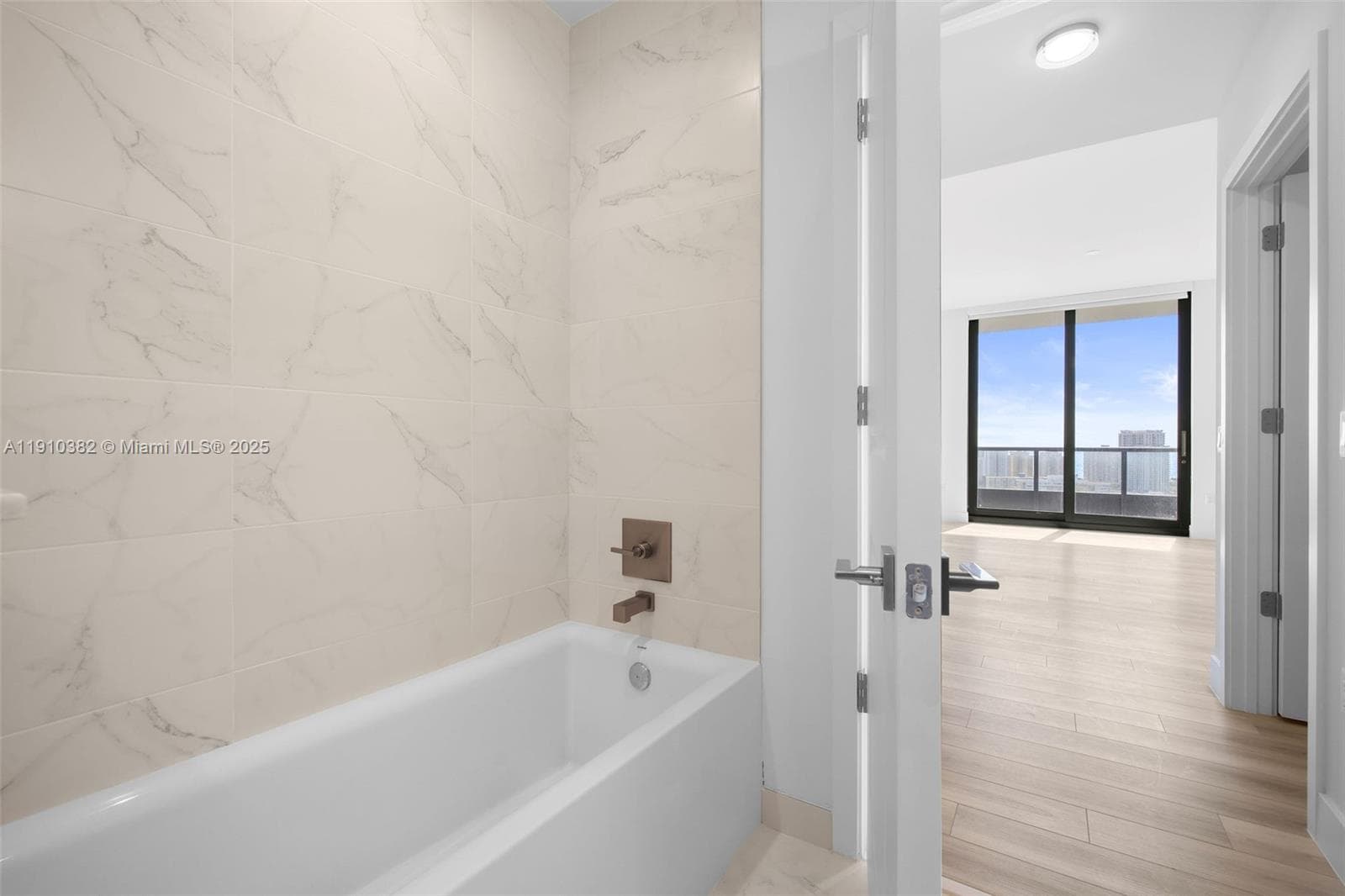 Mondrian Residences · #2406 in Hallandale Beach - Photo 59