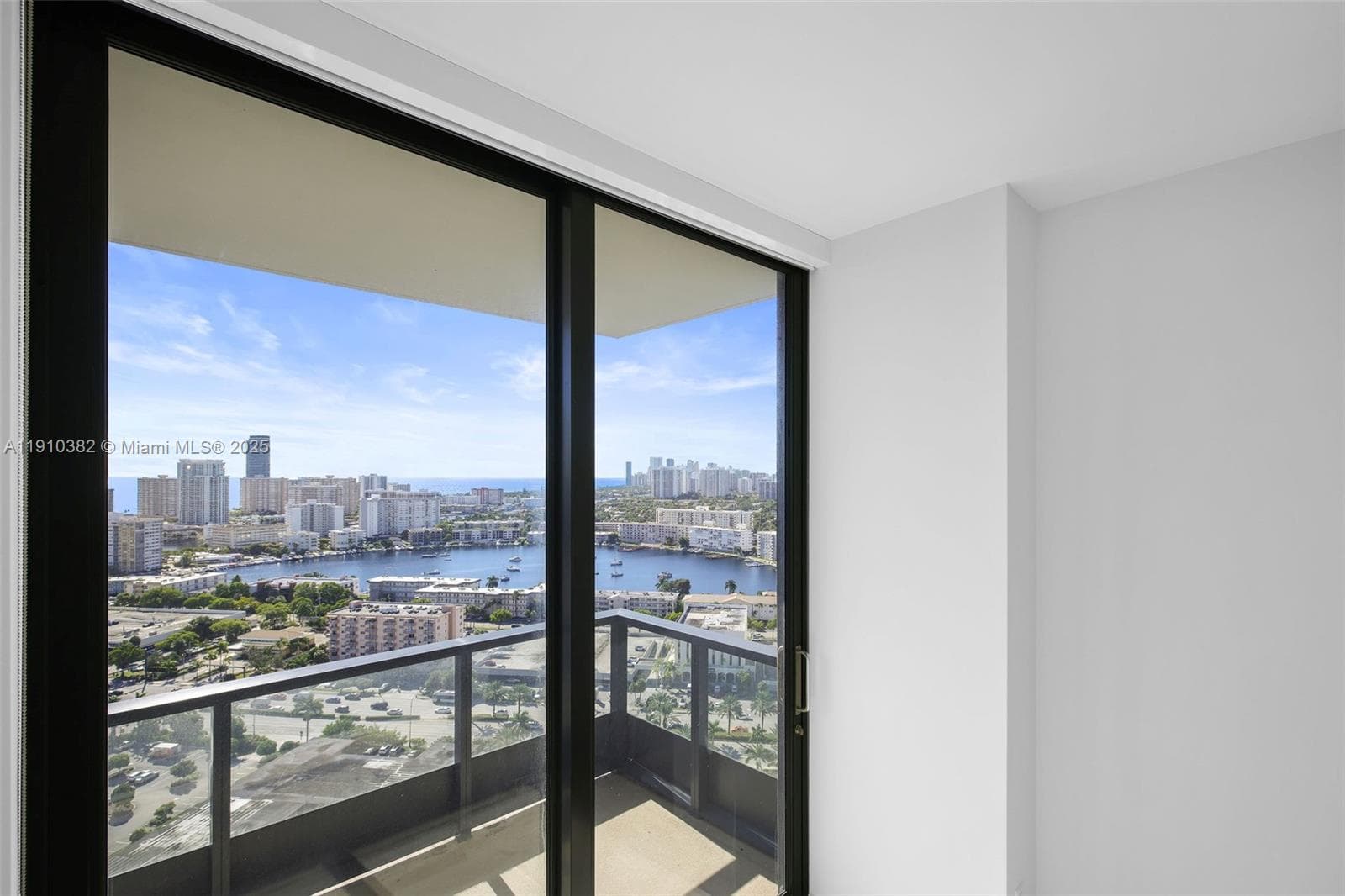 Mondrian Residences · #2406 in Hallandale Beach - Photo 37