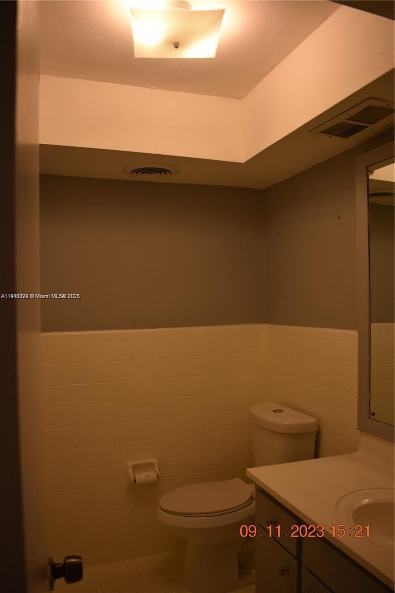 SUTTON HOUSE CONDO · #23 in North Miami - Photo 8