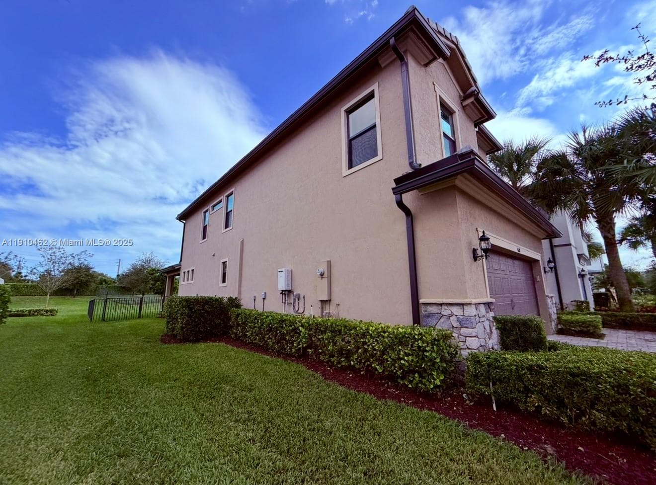 4628 E Pinehurst Trl E photo 12