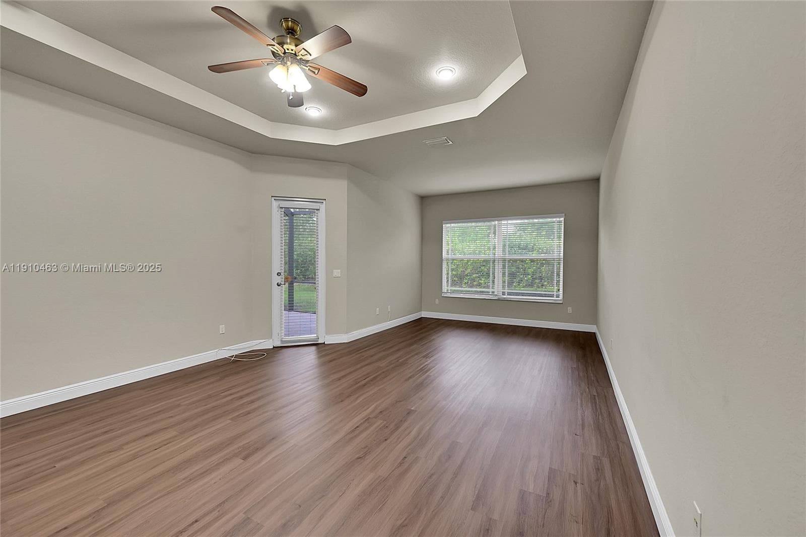 9051 Edgewater Bnd #9051 photo 16