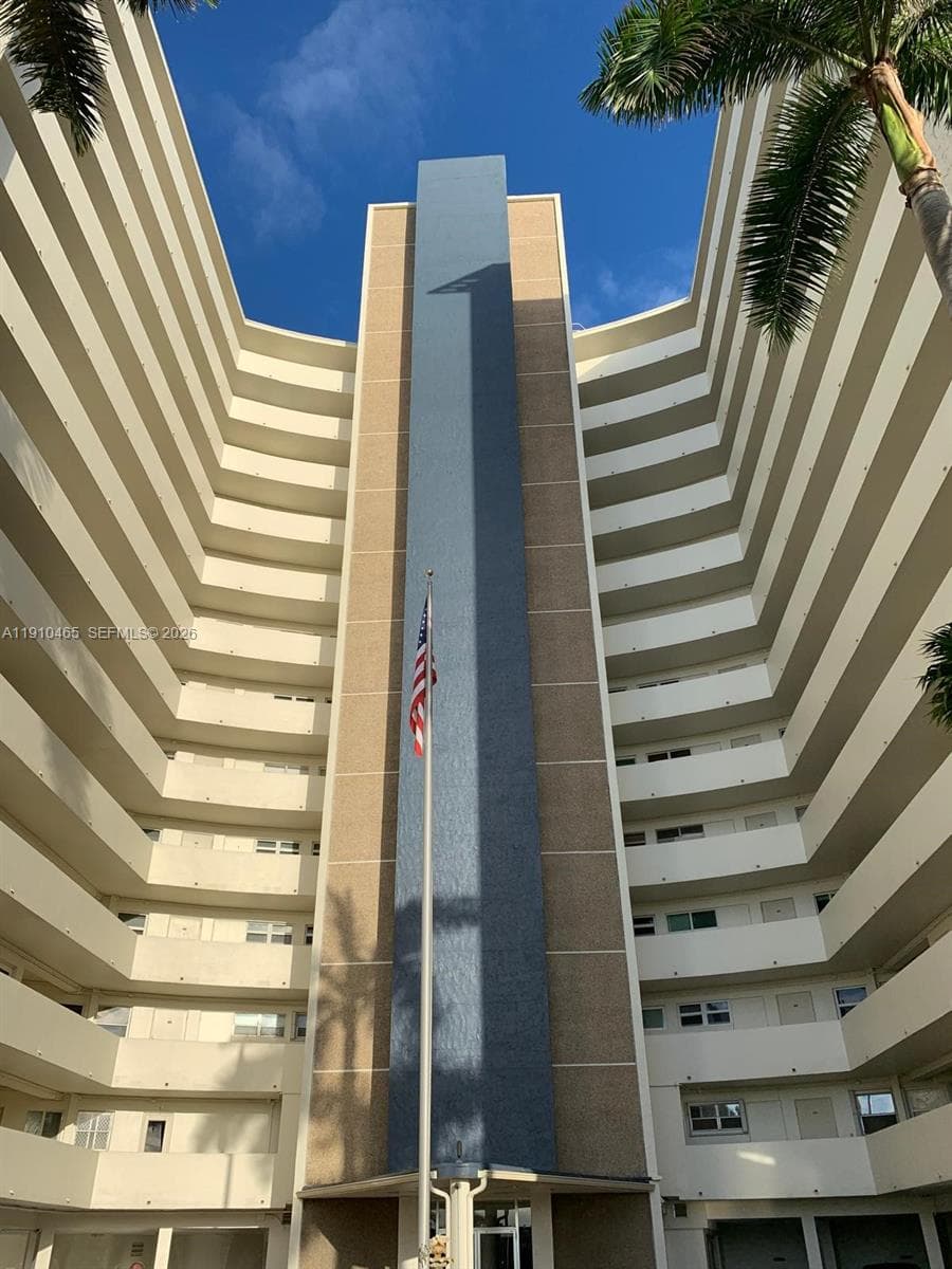 BREAKERS CONDOMINIUM · #812 in Pompano Beach - Photo 2