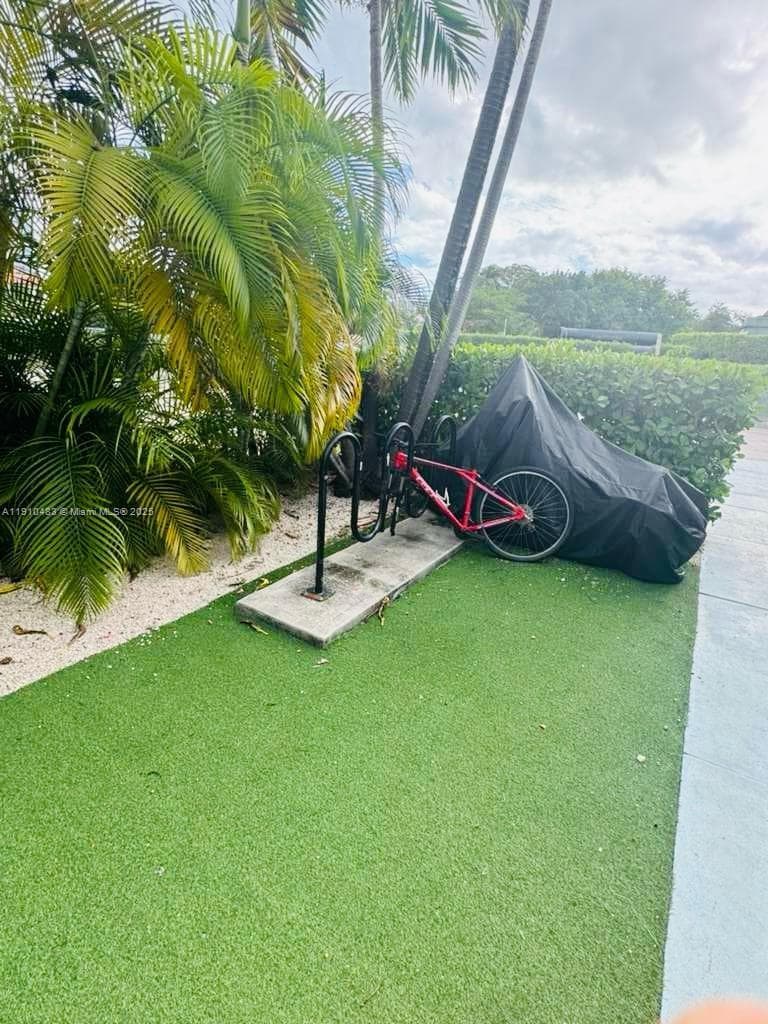 FAIRGREEN R/S · #5 in Miami Beach - Photo 3