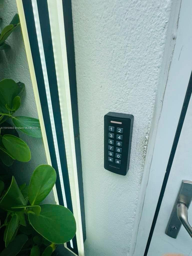FAIRGREEN R/S · #5 in Miami Beach - Photo 4