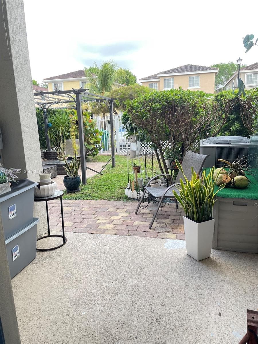 27563 SW 139th Psge # B ##B photo 16