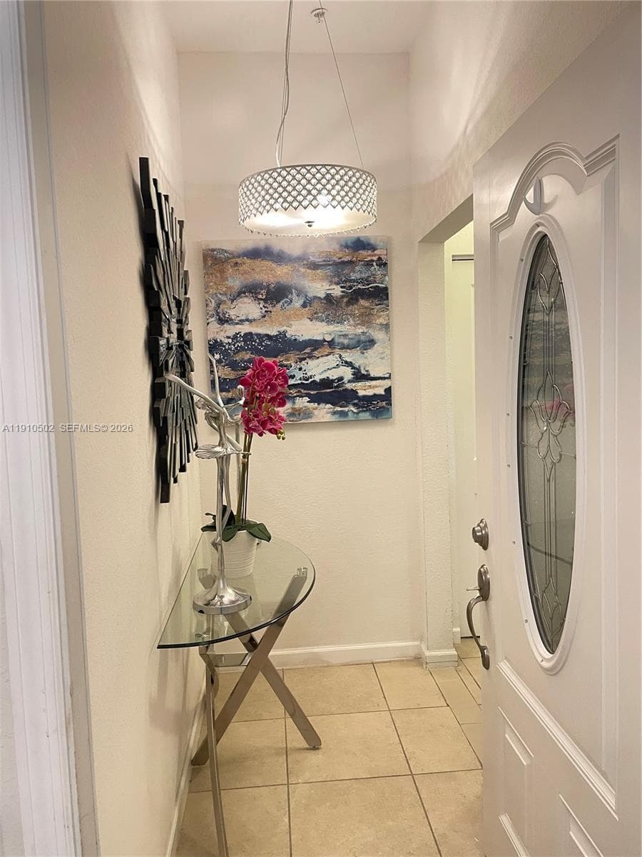 27563 SW 139th Psge # B ##B photo 1
