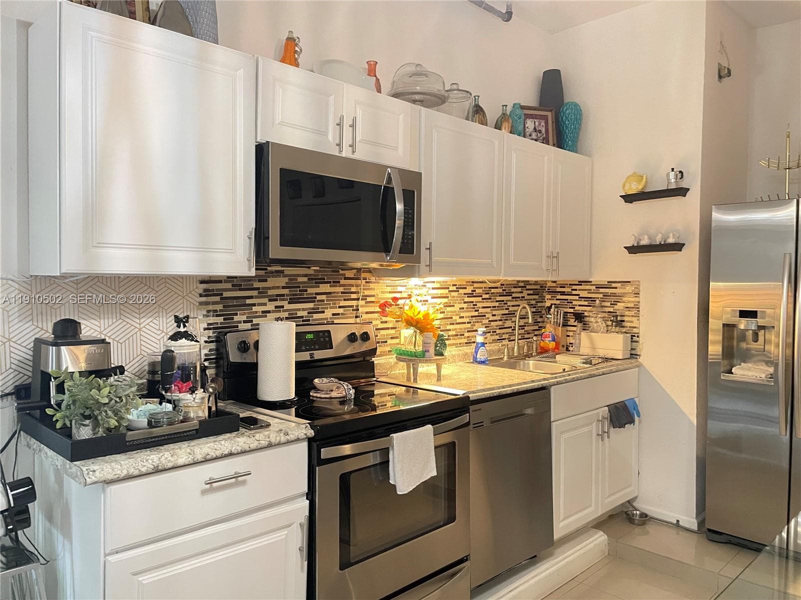 27563 SW 139th Psge # B ##B photo 4