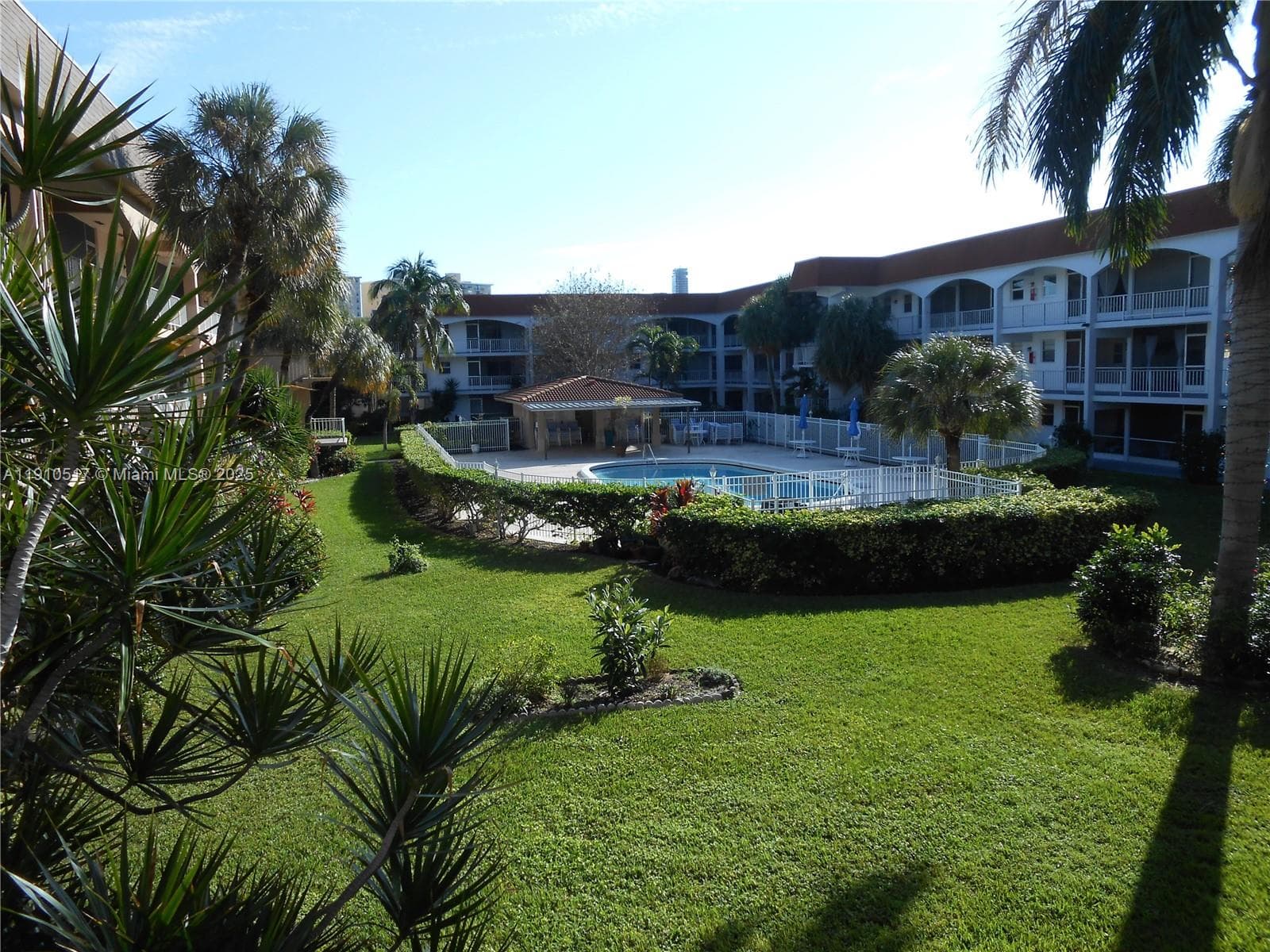 PARADISE VILLAS CONDO · #309-B in Hallandale Beach - Photo 42