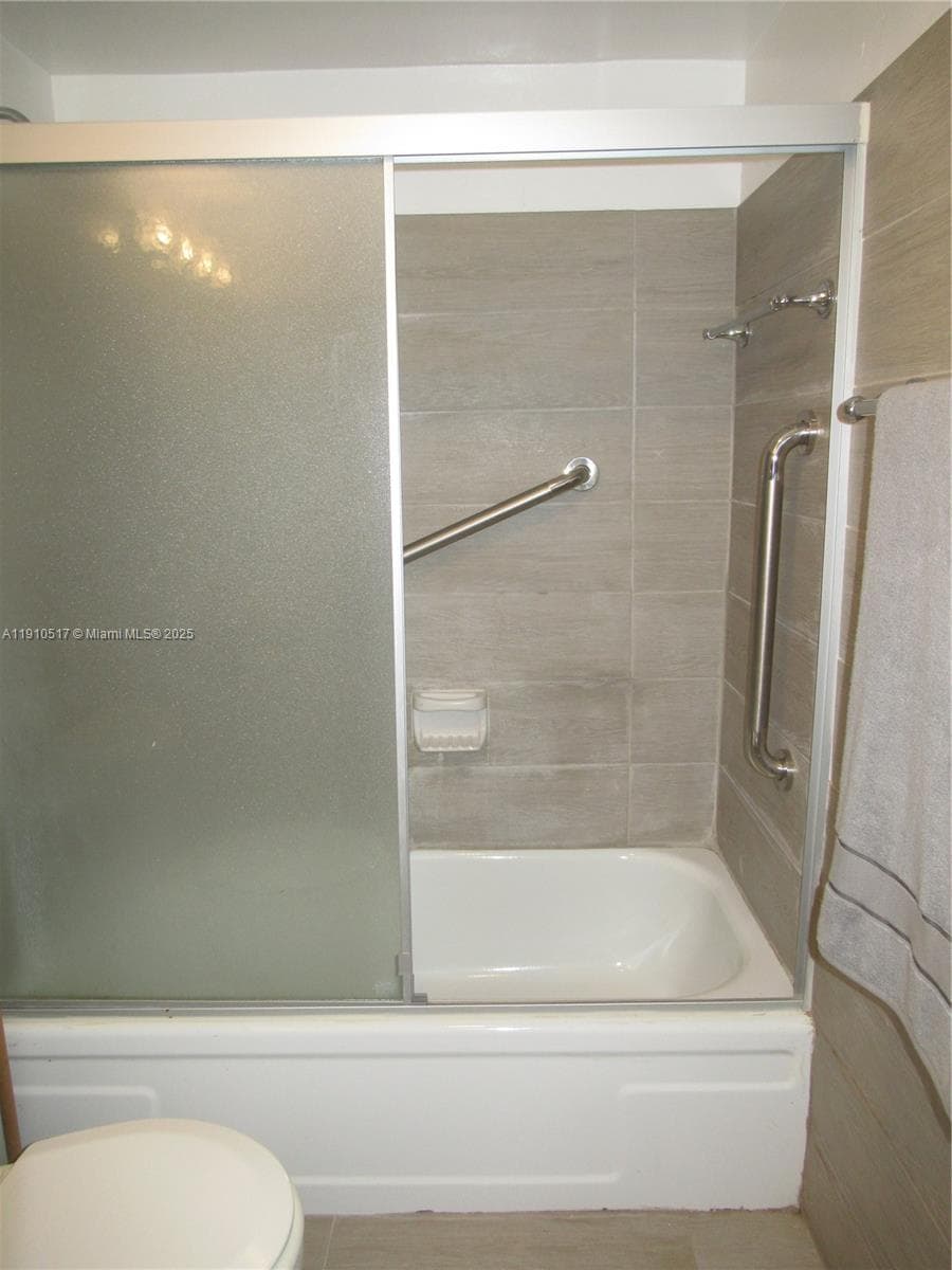 PARADISE VILLAS CONDO · #309-B in Hallandale Beach - Photo 5