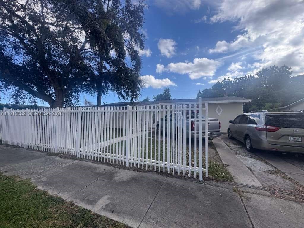 14800 SW 296th St photo 5