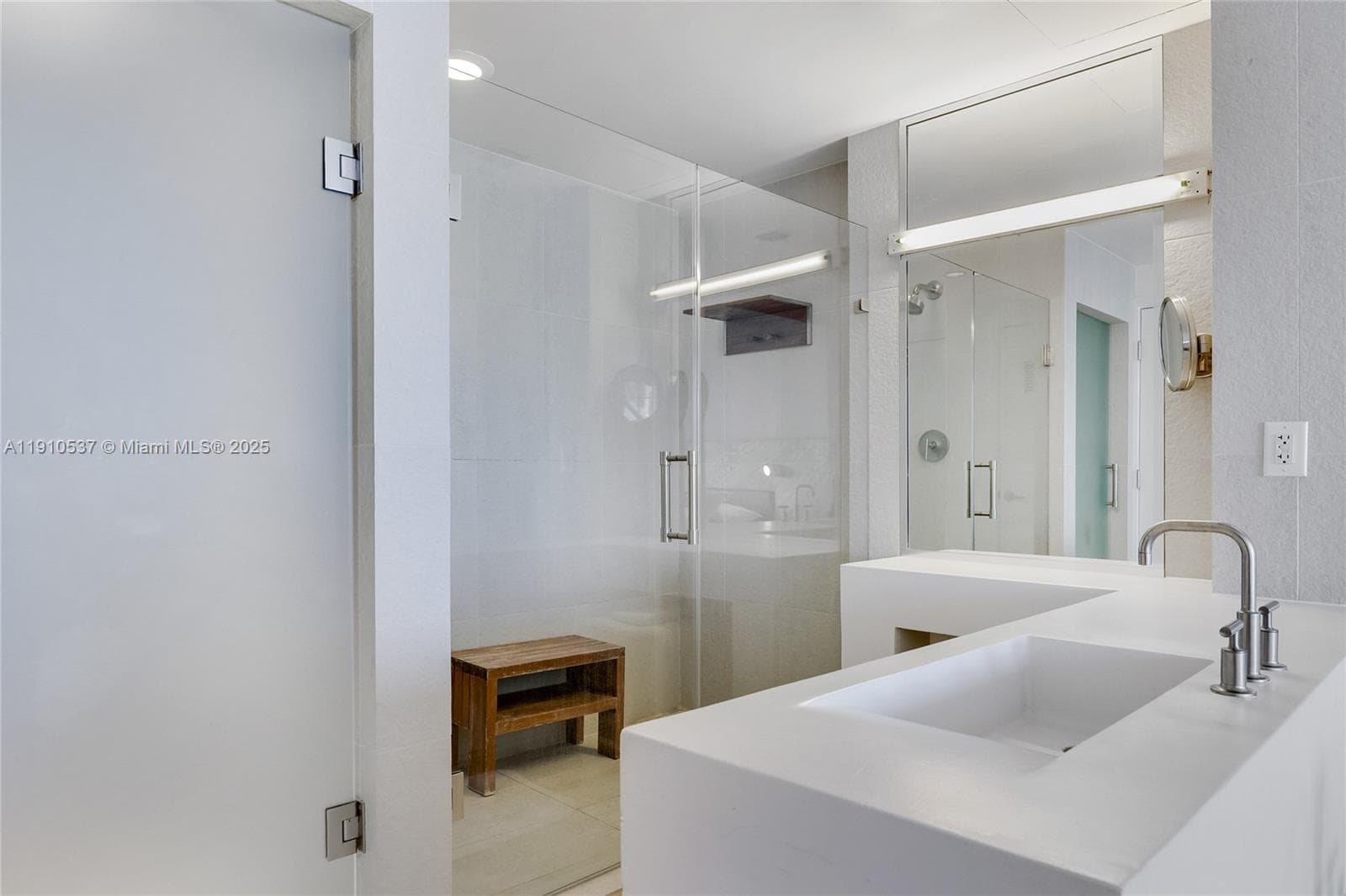 W FORT LAUDERDALE RESiDEN · #1802 in Fort Lauderdale - Photo 16