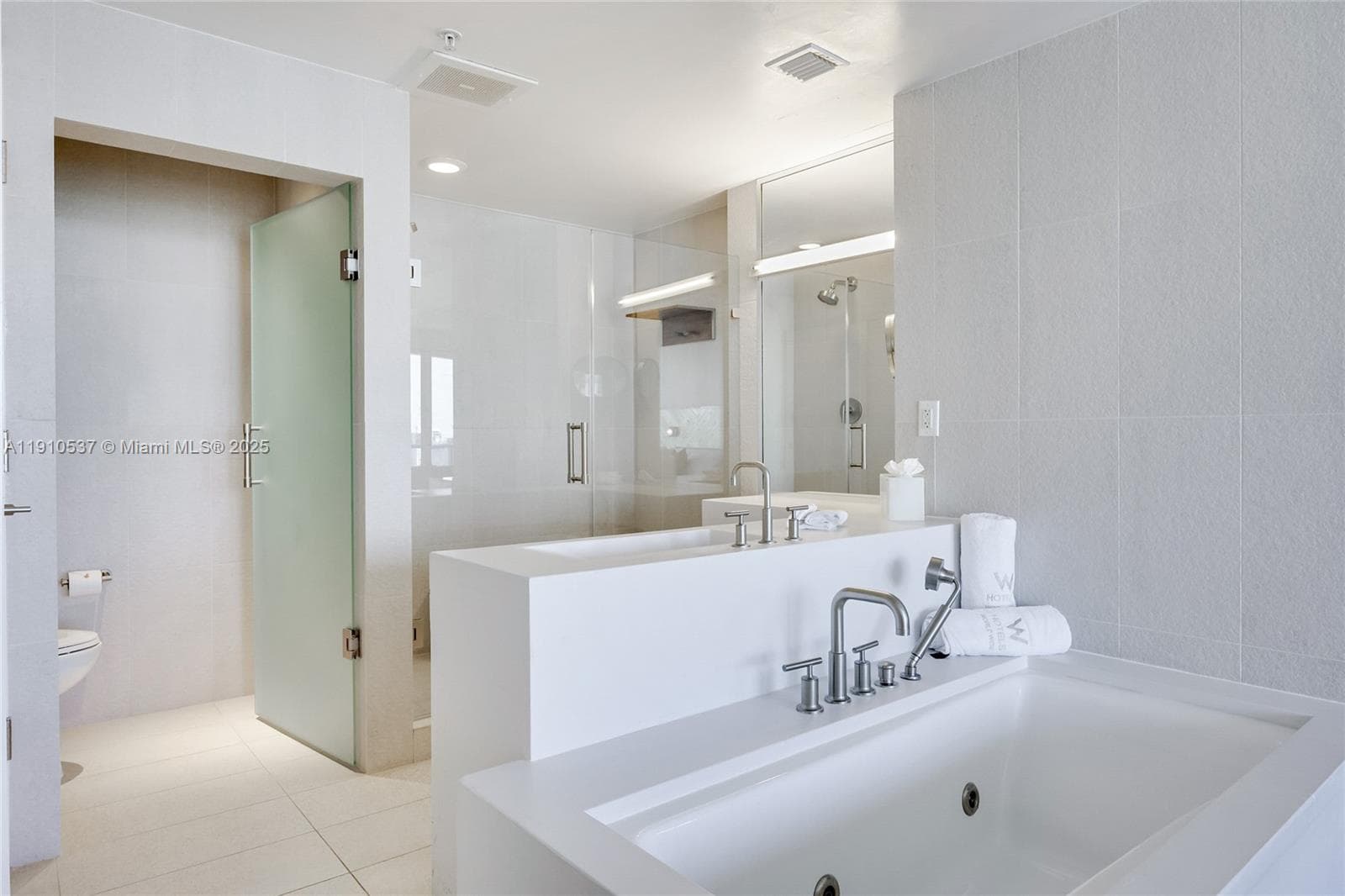 W FORT LAUDERDALE RESiDEN · #1802 in Fort Lauderdale - Photo 29