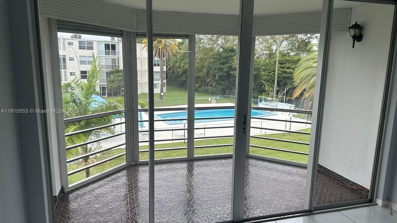 ROLLING GREEN CONDO A · #A315 in Miami - Photo 1