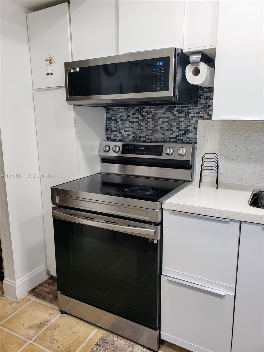 BRAVURA II CONDO · #101 in Aventura - Photo 16