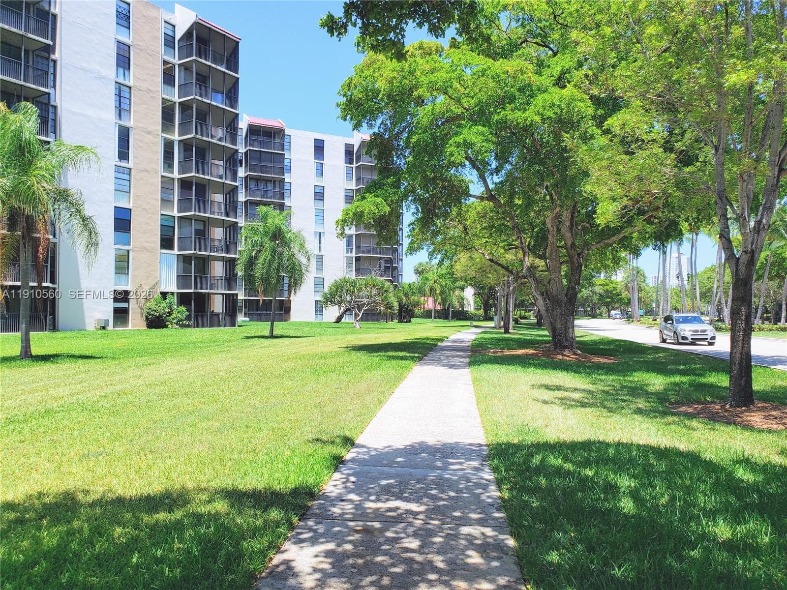 BRAVURA II CONDO · #101 in Aventura - Photo 31