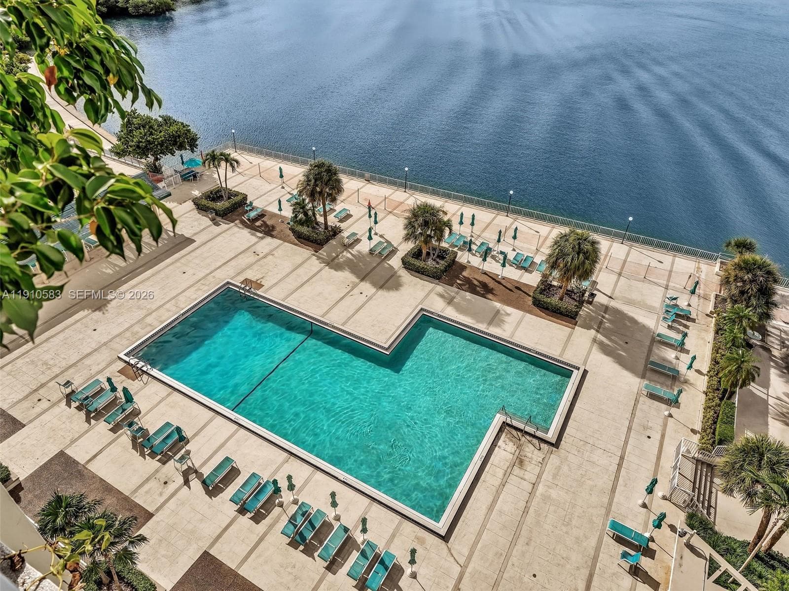 ARLEN HOUSE CONDO · #902 in Sunny Isles Beach - Photo 7