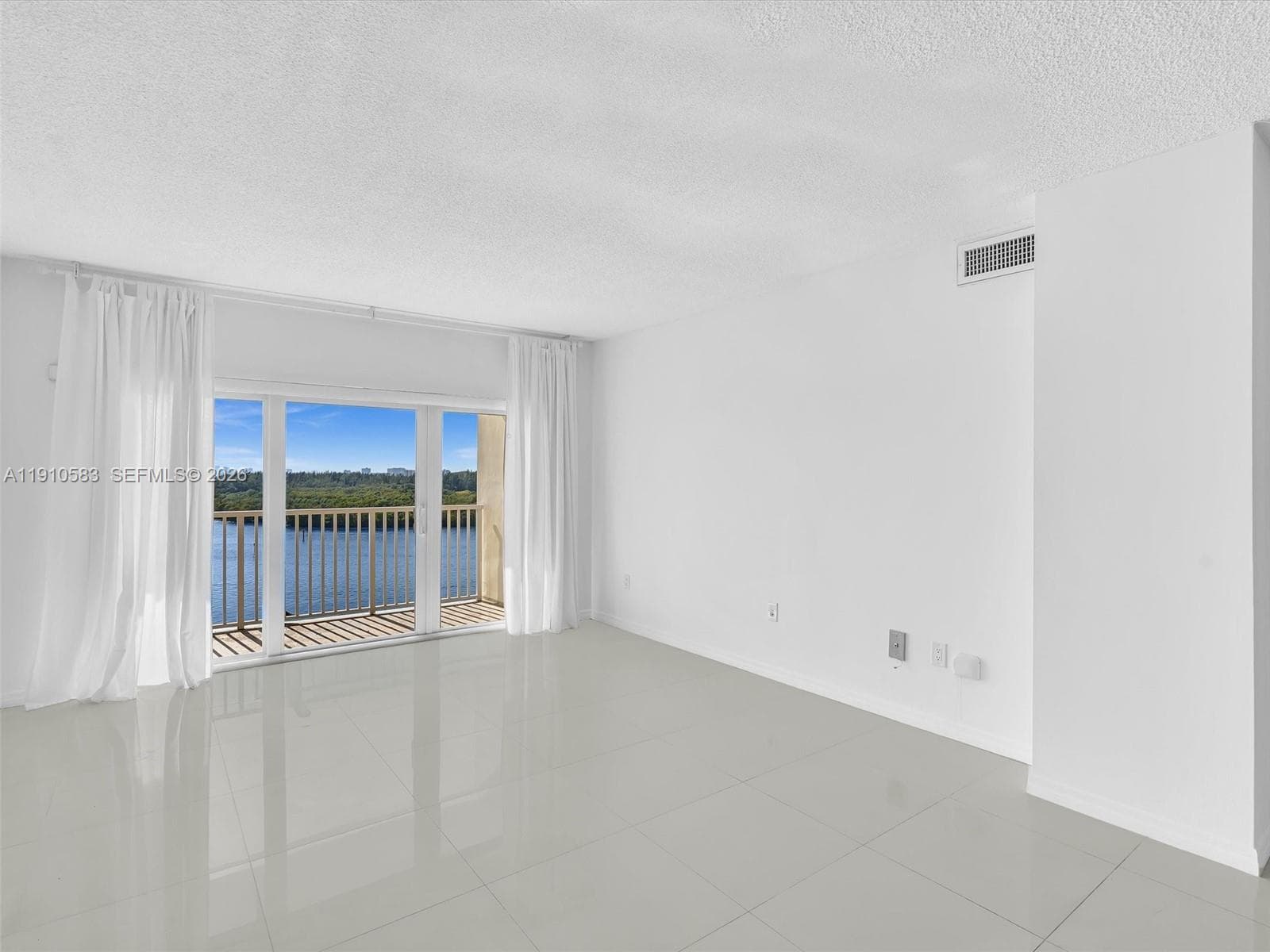 ARLEN HOUSE CONDO · #902 in Sunny Isles Beach - Photo 33