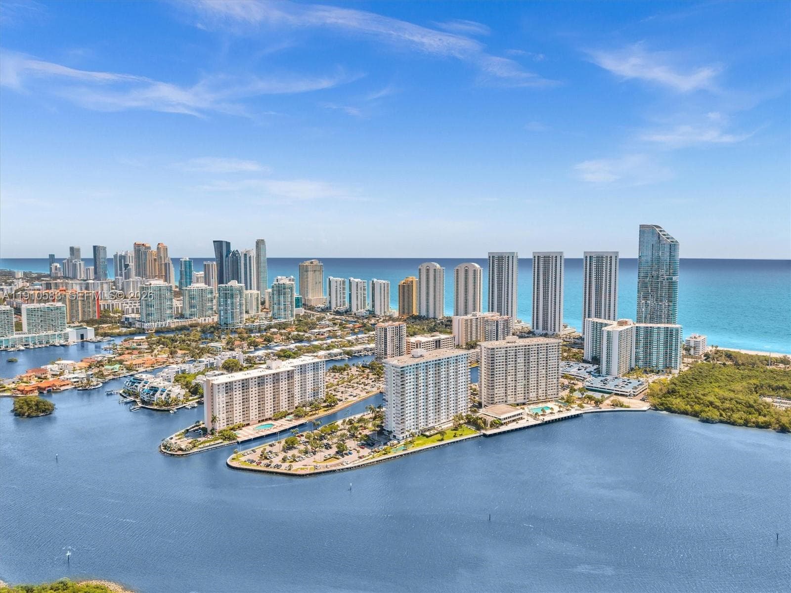 ARLEN HOUSE CONDO · #902 in Sunny Isles Beach - Photo 48