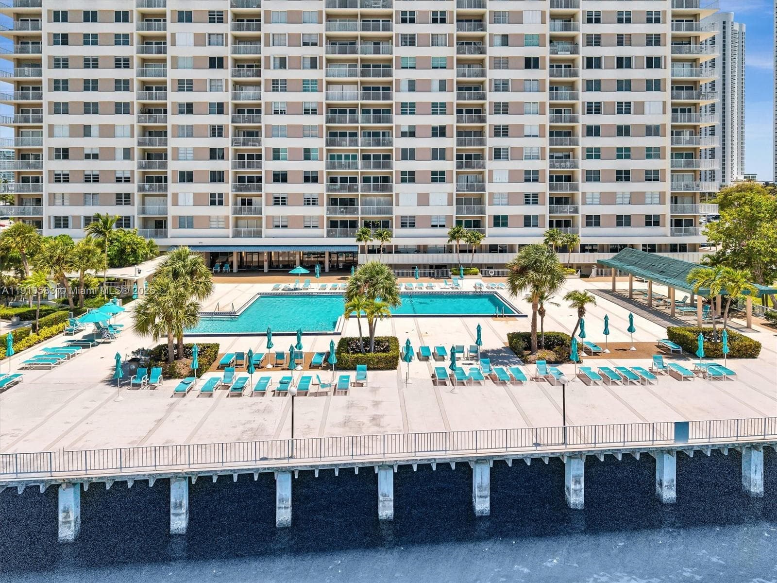ARLEN HOUSE CONDO · #902 in Sunny Isles Beach - Photo 64