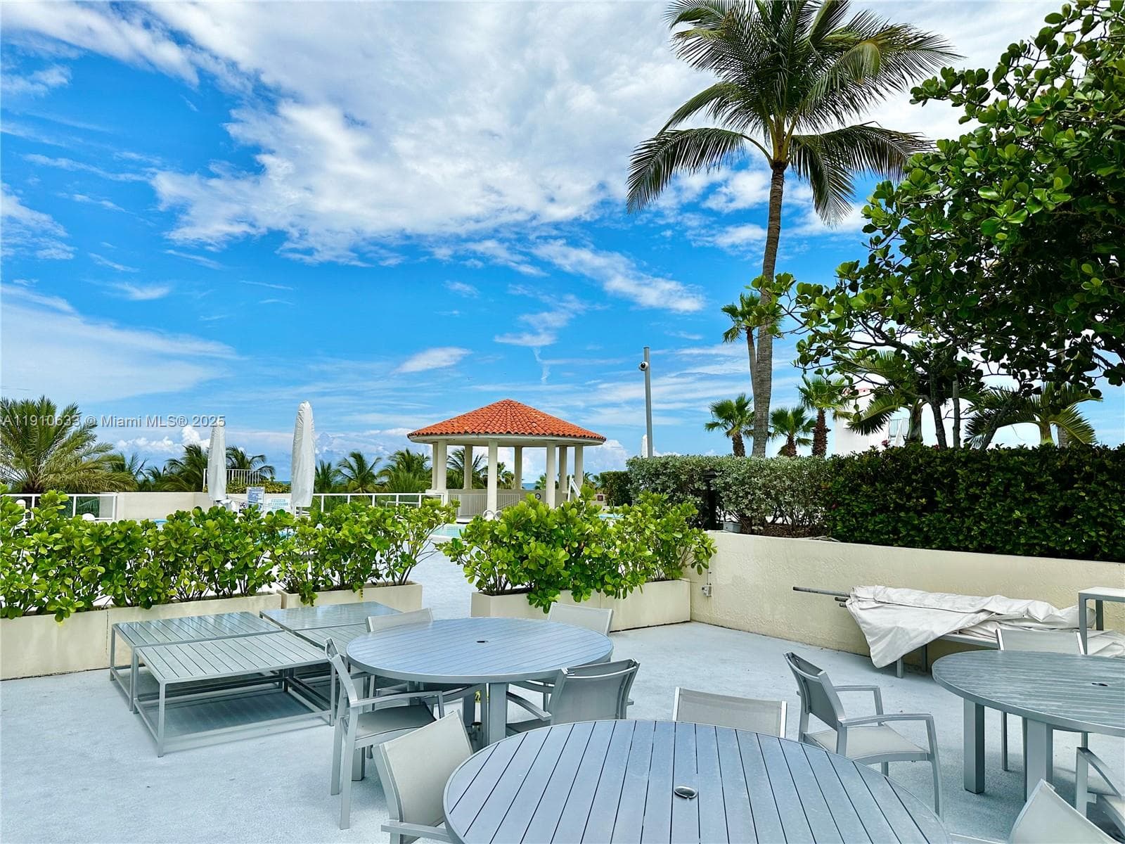 ST TROPEZ OCEAN CONDO · #11-A in Miami Beach - Photo 34