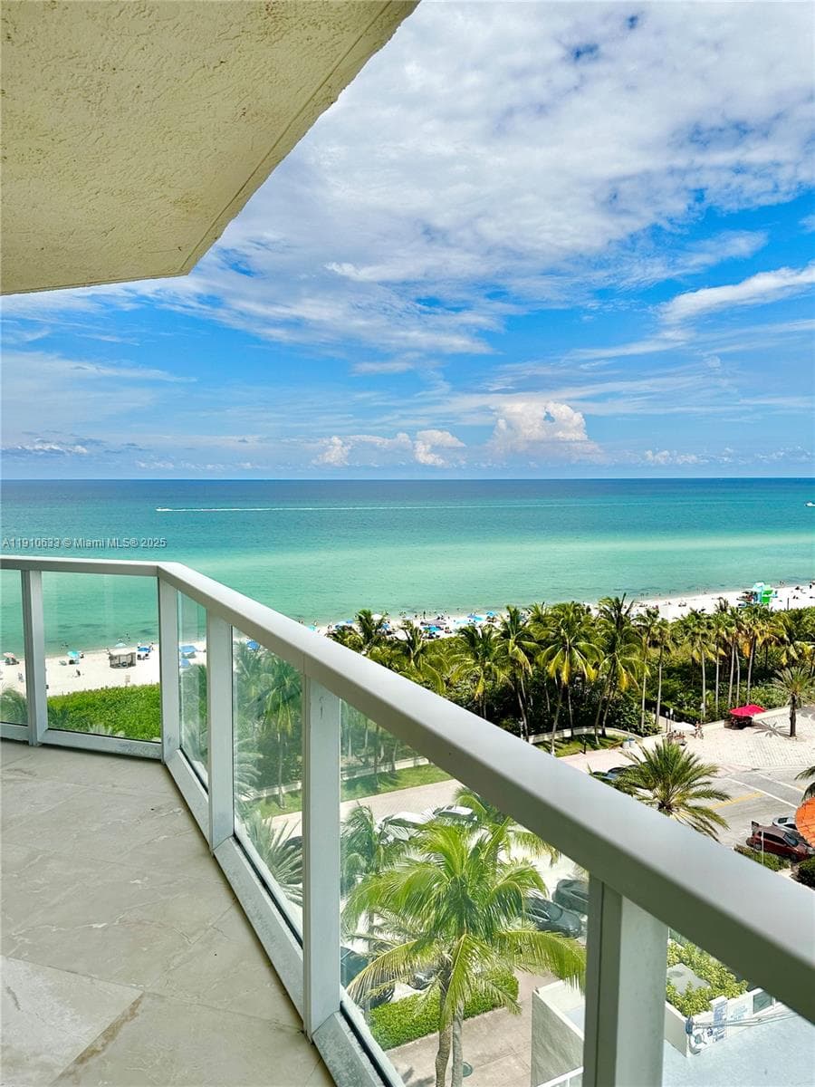 ST TROPEZ OCEAN CONDO · #11-A in Miami Beach - Photo 37