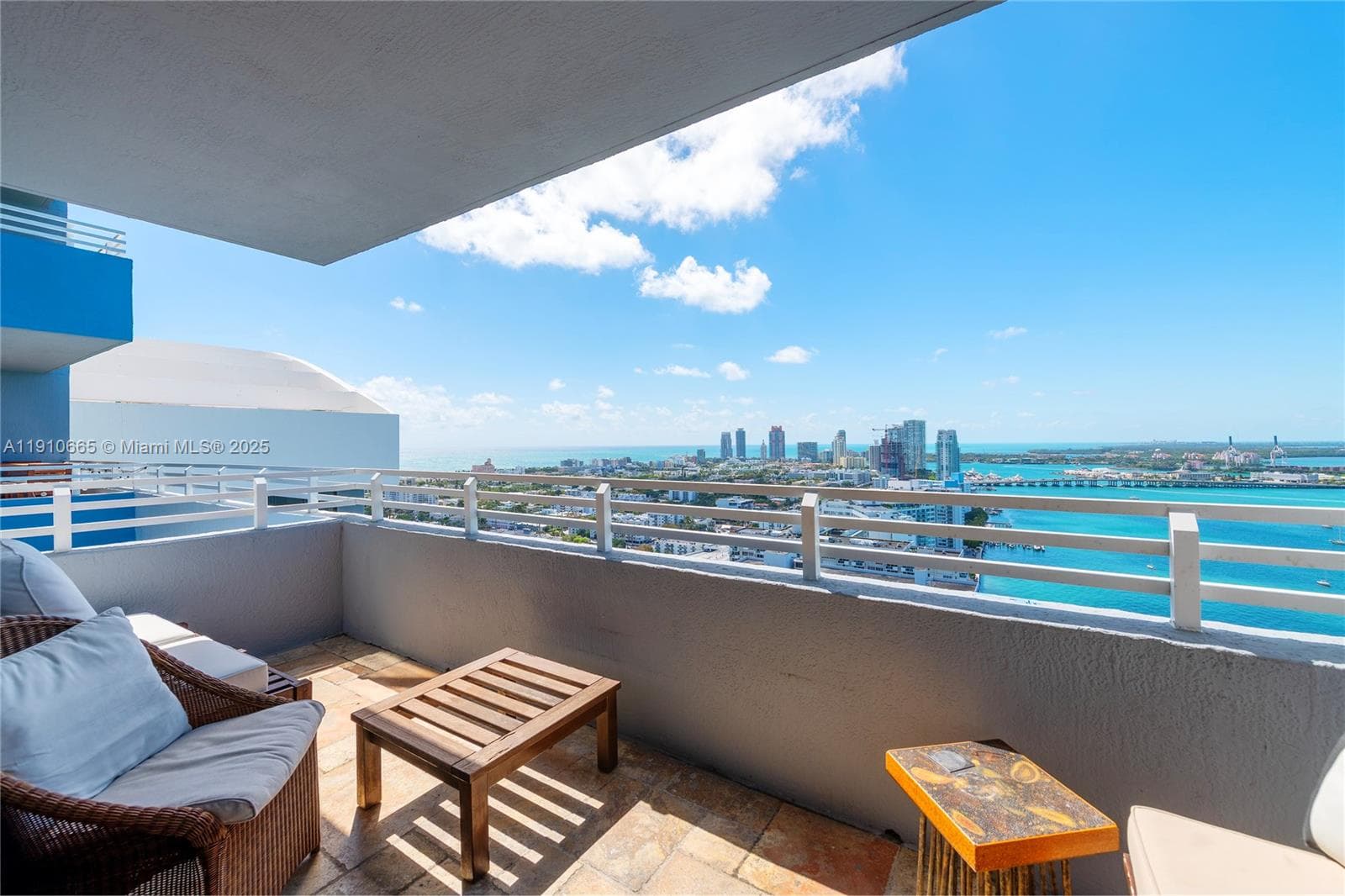 THE WAVERLY AT SOUTH BEAC · #3104 in Miami Beach - Photo 4