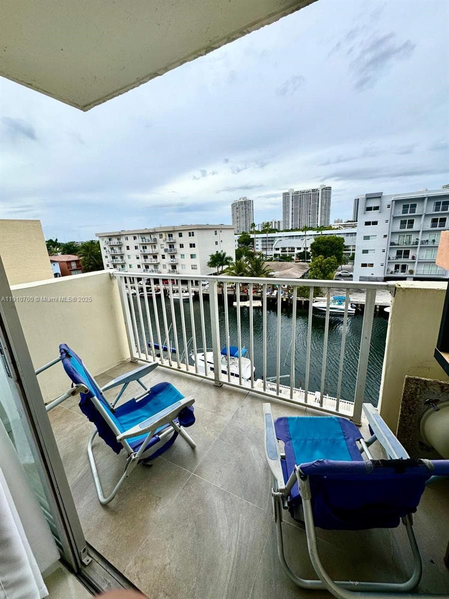 SUNNY SHORES SOUTH CONDO · #501 in North Miami Beach - Photo 17