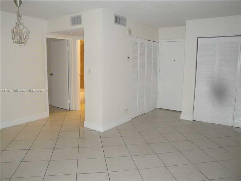 Plaza Of Americas Condo · #104 in Sunny Isles Beach - Photo 5