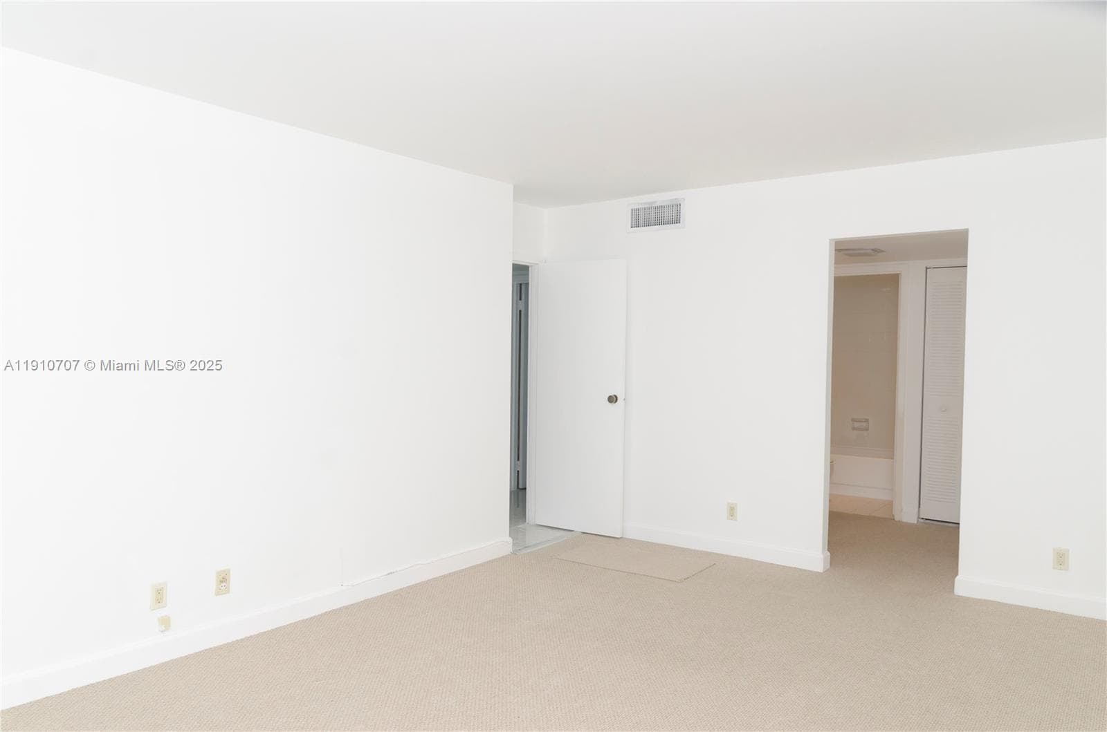 ARLEN HOUSE EAST CONDO · #1028 in Sunny Isles Beach - Photo 12