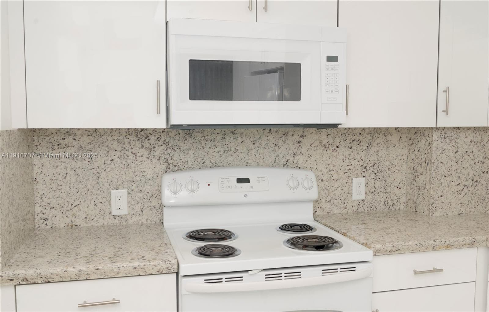 ARLEN HOUSE EAST CONDO · #1028 in Sunny Isles Beach - Photo 7