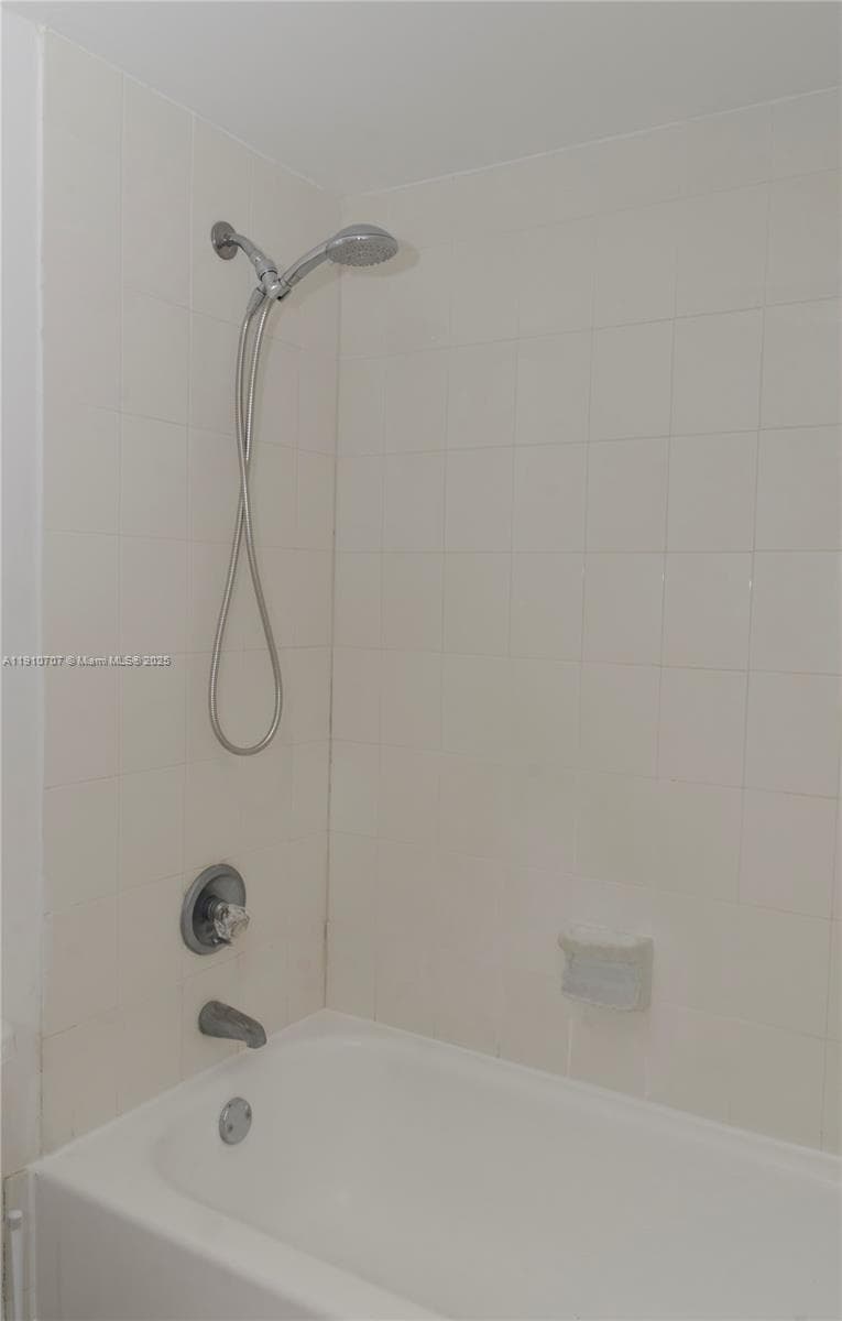 ARLEN HOUSE EAST CONDO · #1028 in Sunny Isles Beach - Photo 14