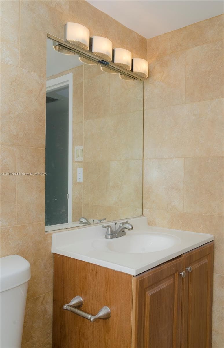 ARLEN HOUSE EAST CONDO · #1028 in Sunny Isles Beach - Photo 18