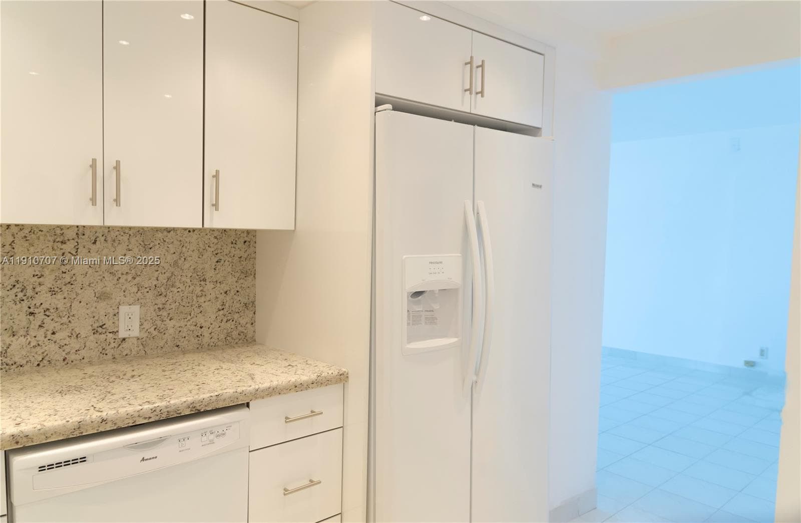 ARLEN HOUSE EAST CONDO · #1028 in Sunny Isles Beach - Photo 8