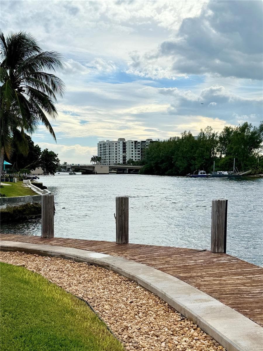 ACQUA CAMINO CONDO · #1 in Pompano Beach - Photo 6